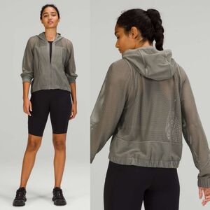 Lululemon Relaxed Fit Mesh Jacket Grey Sage